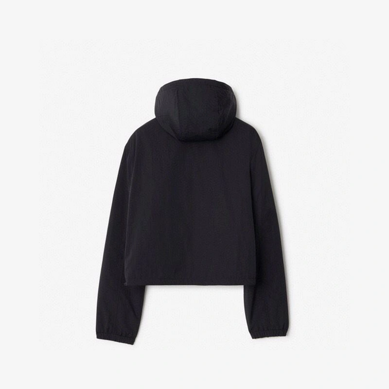 SportInspired Burberry Outwear 104515