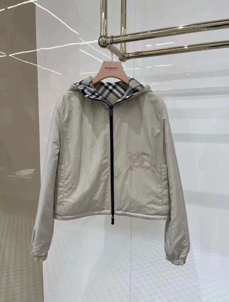 SmoothTexture Burberry Outwear 104480