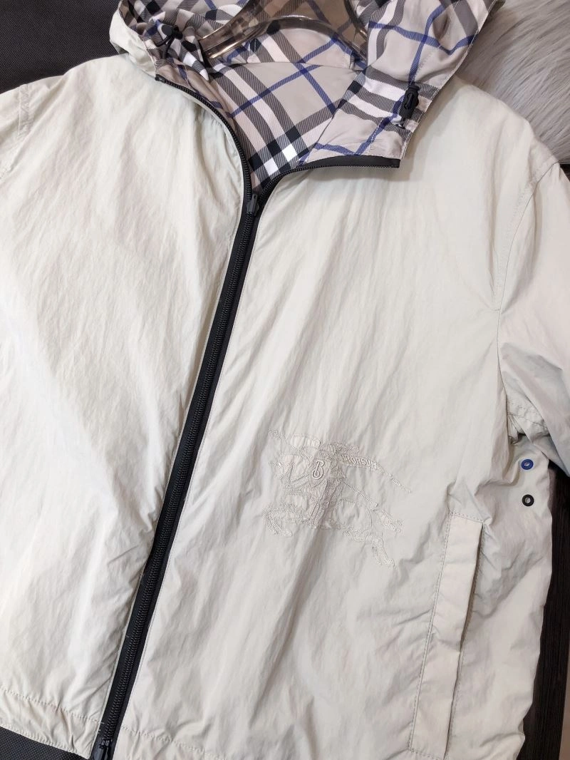 SmoothTexture Burberry Outwear 104480