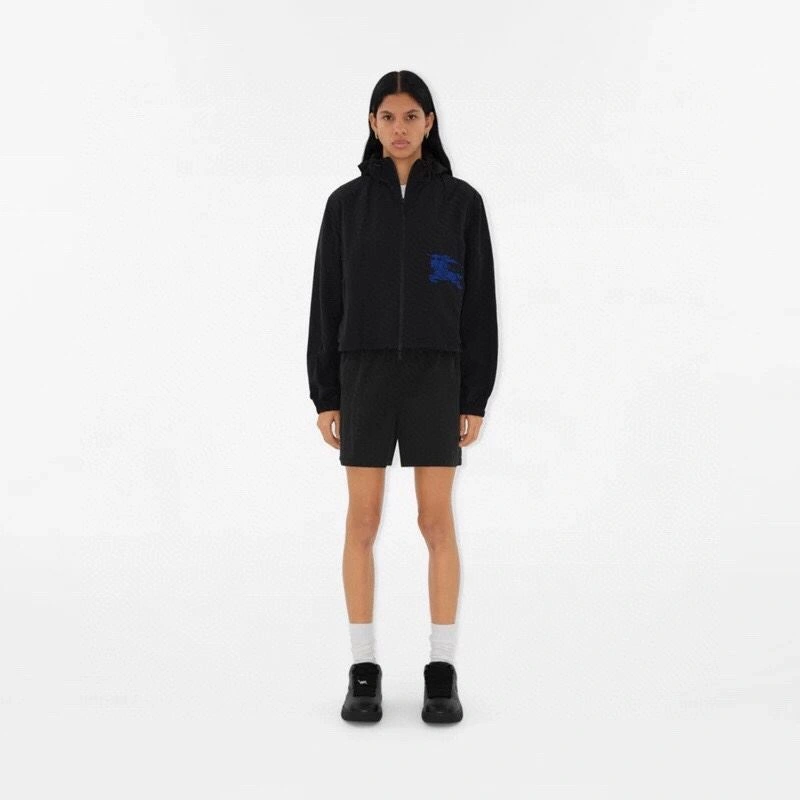 Burberry Outwear SmoothTexture 104477