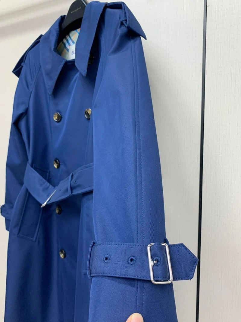 Burberry Outwear Vibrant 104479