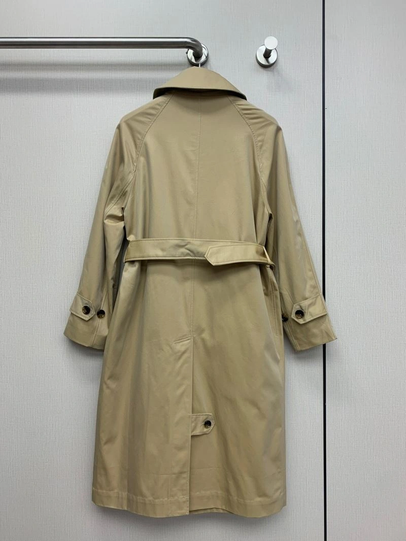 Burberry Outwear ComfortFit 104476