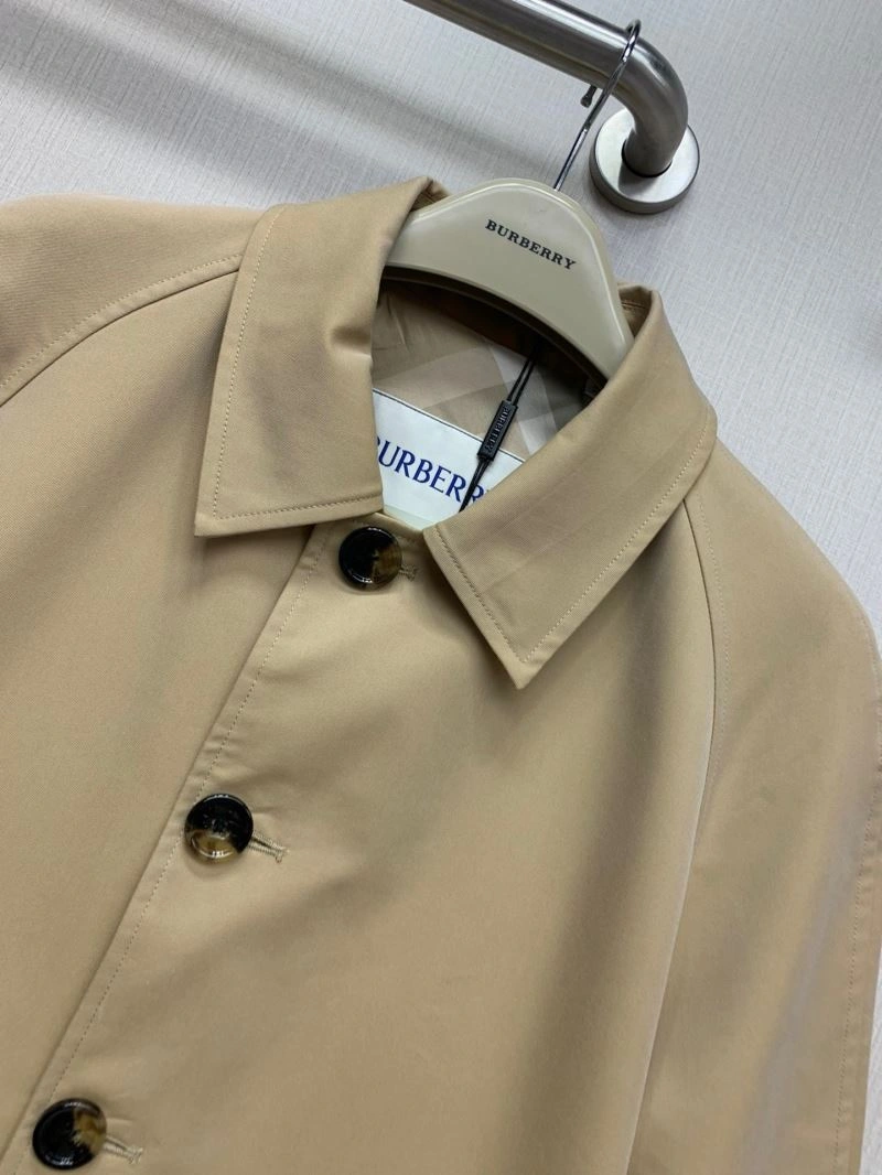WellDesigned Burberry Outwear 104475