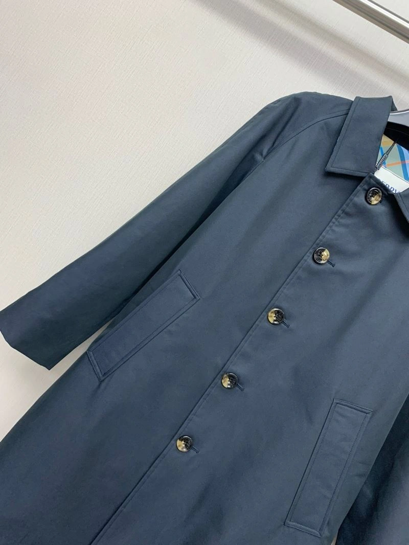 Burberry Outwear Original 104474