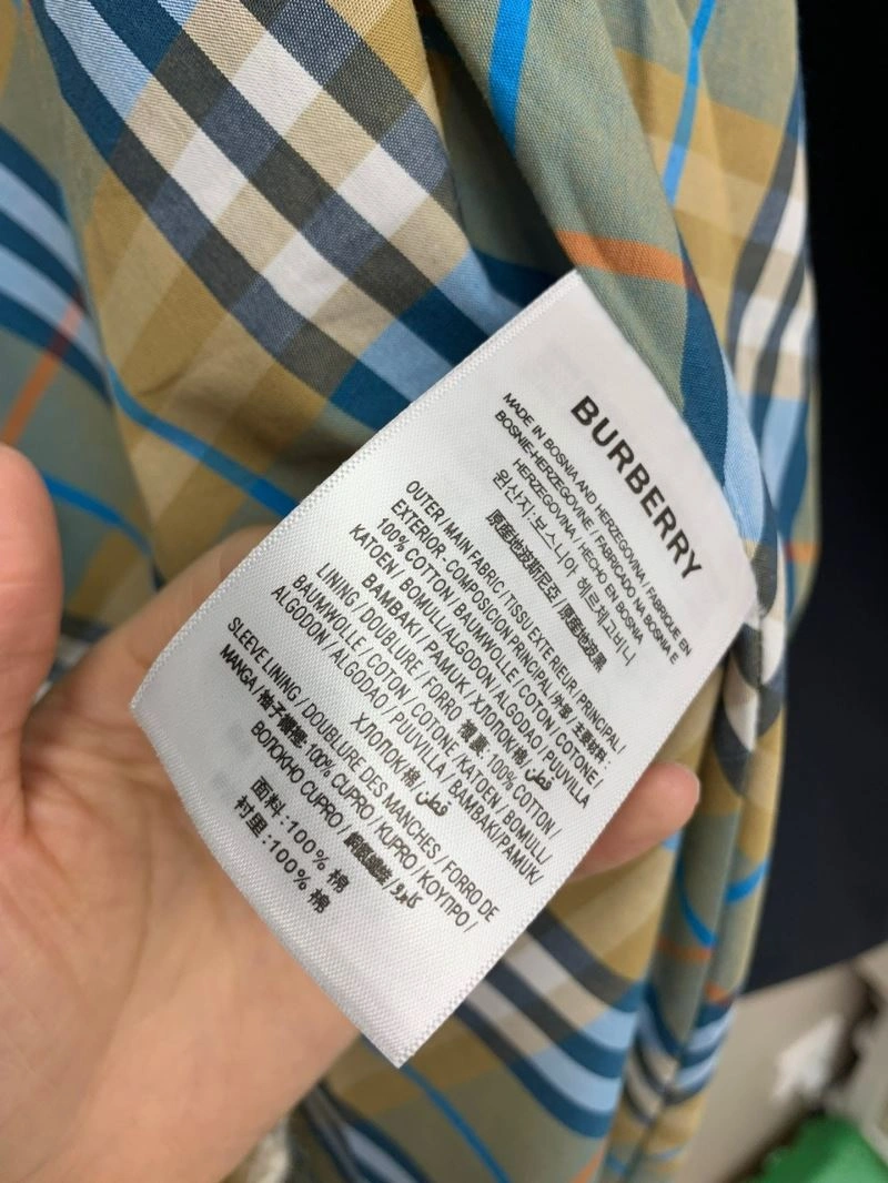 Burberry Outwear Original 104474