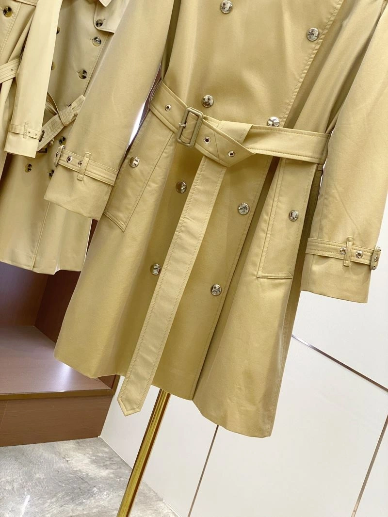 Burberry Outwear GoodFit 104498