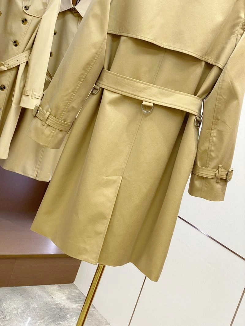 Burberry Outwear GoodFit 104498