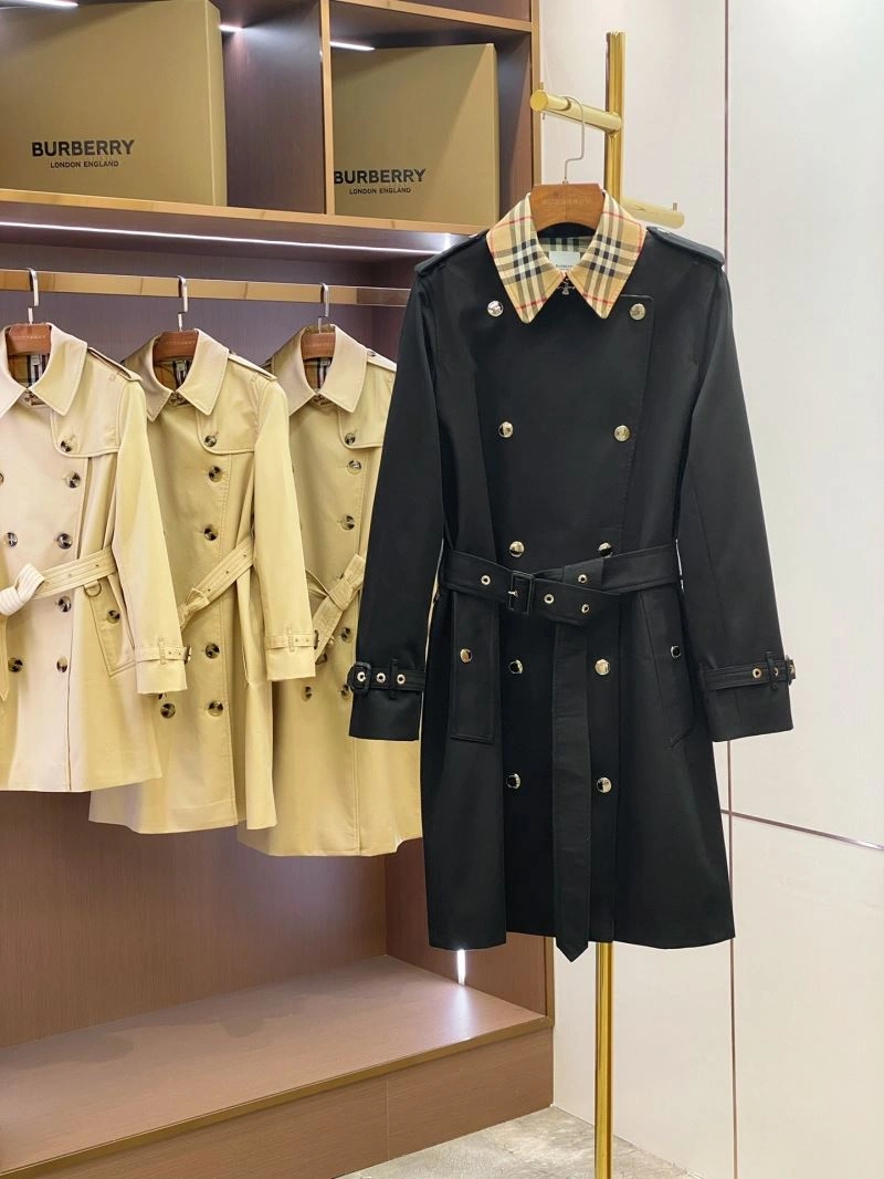 Burberry Outwear Elegant 104470