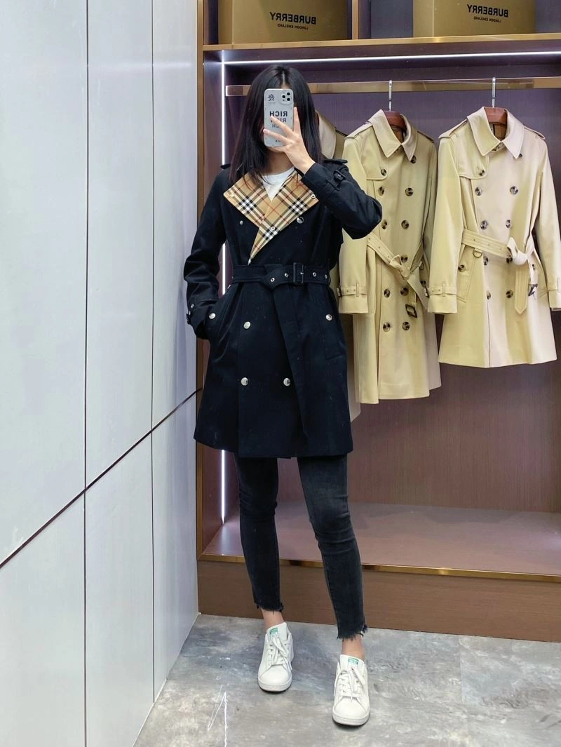 Burberry Outwear Practical 104466