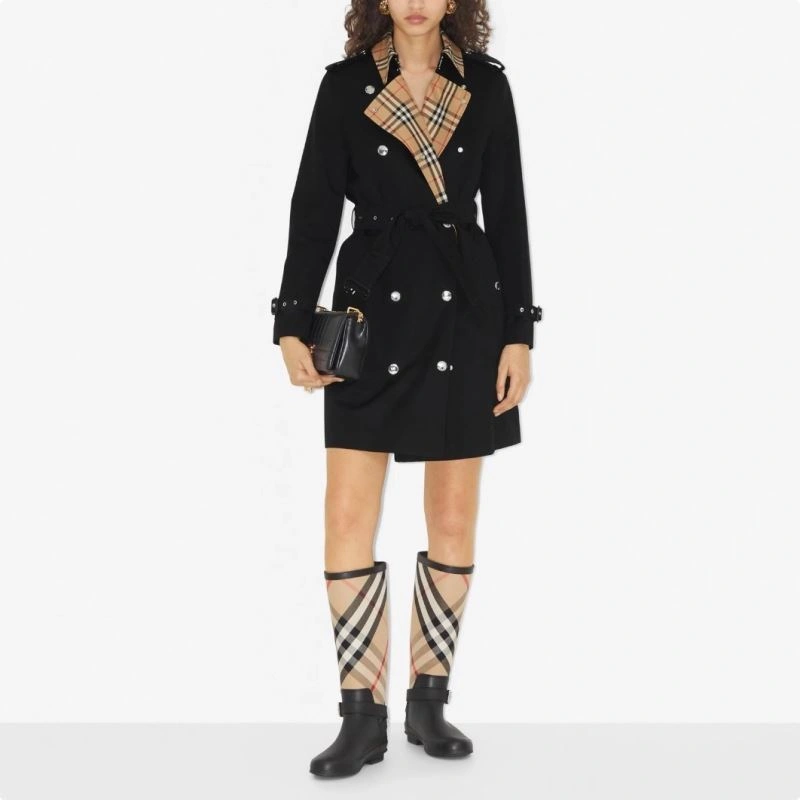 Burberry Outwear Practical 104466