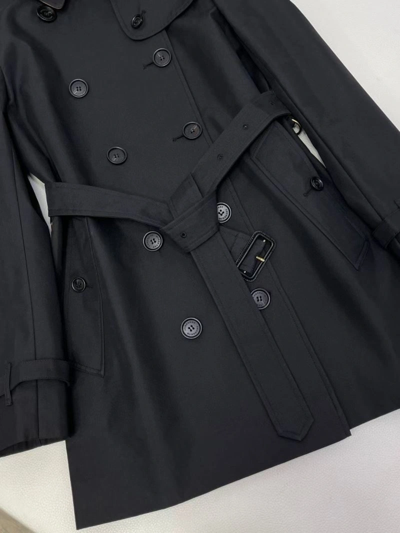 Burberry Outwear Functional 104463