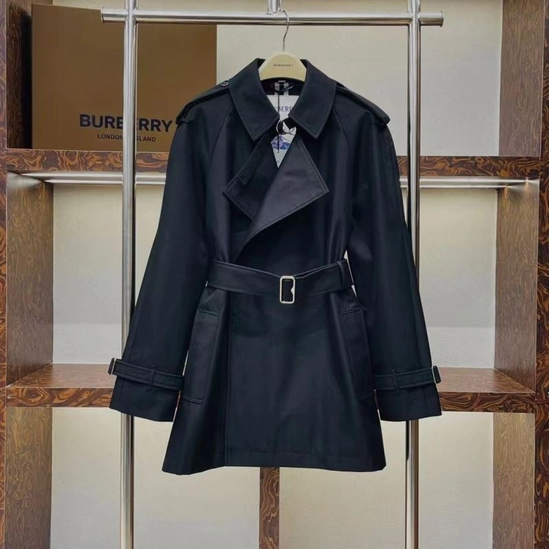Fashionable Burberry Outwear 104461