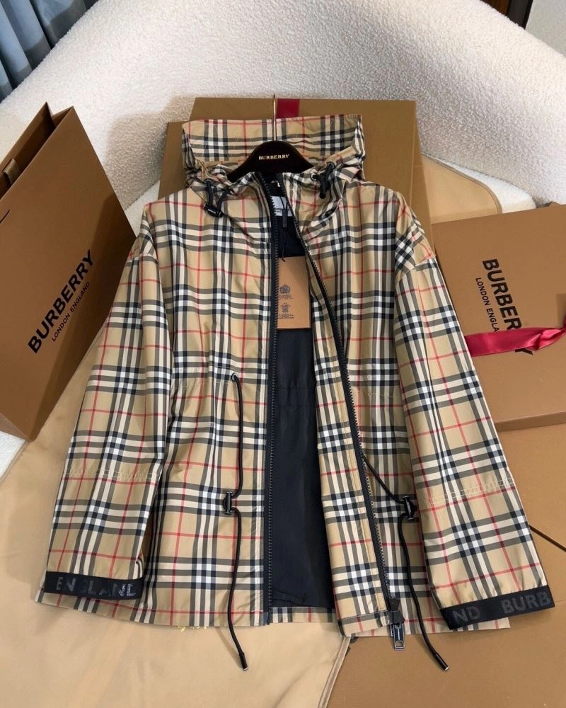 TravelReady Burberry Outwear 104454