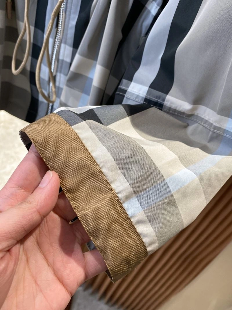 Comfortable Burberry Outwear 104453