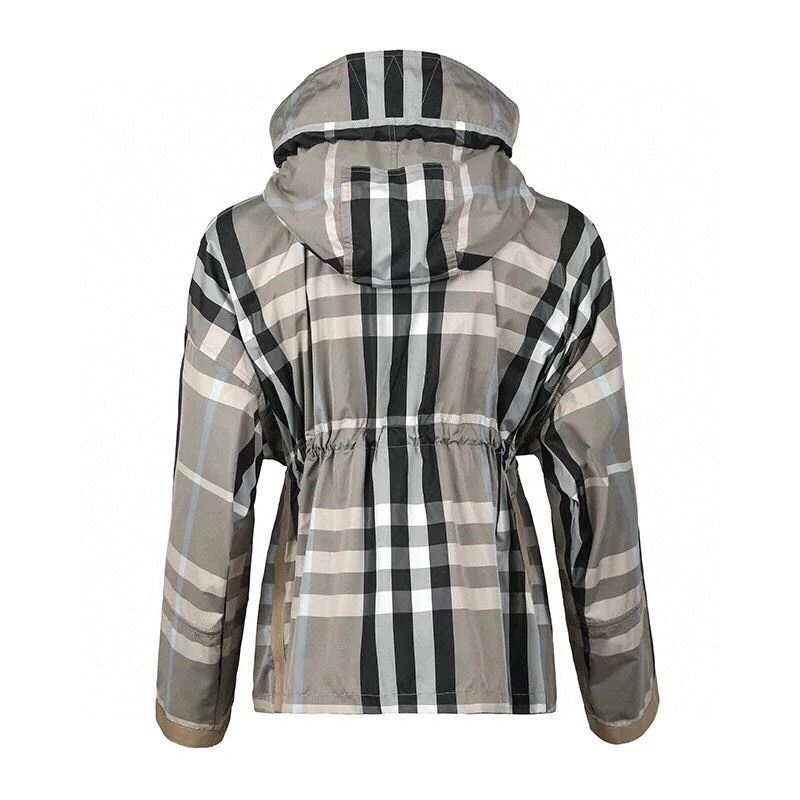 Comfortable Burberry Outwear 104453