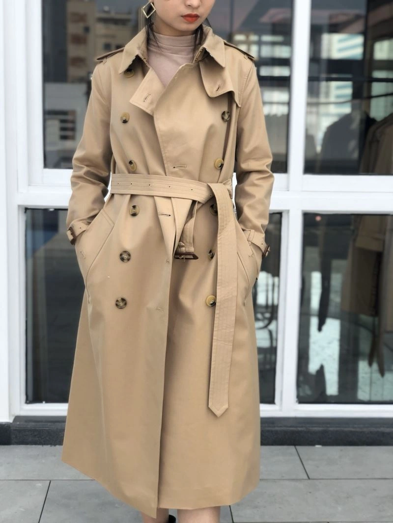 Effortless Burberry Outwear 104482