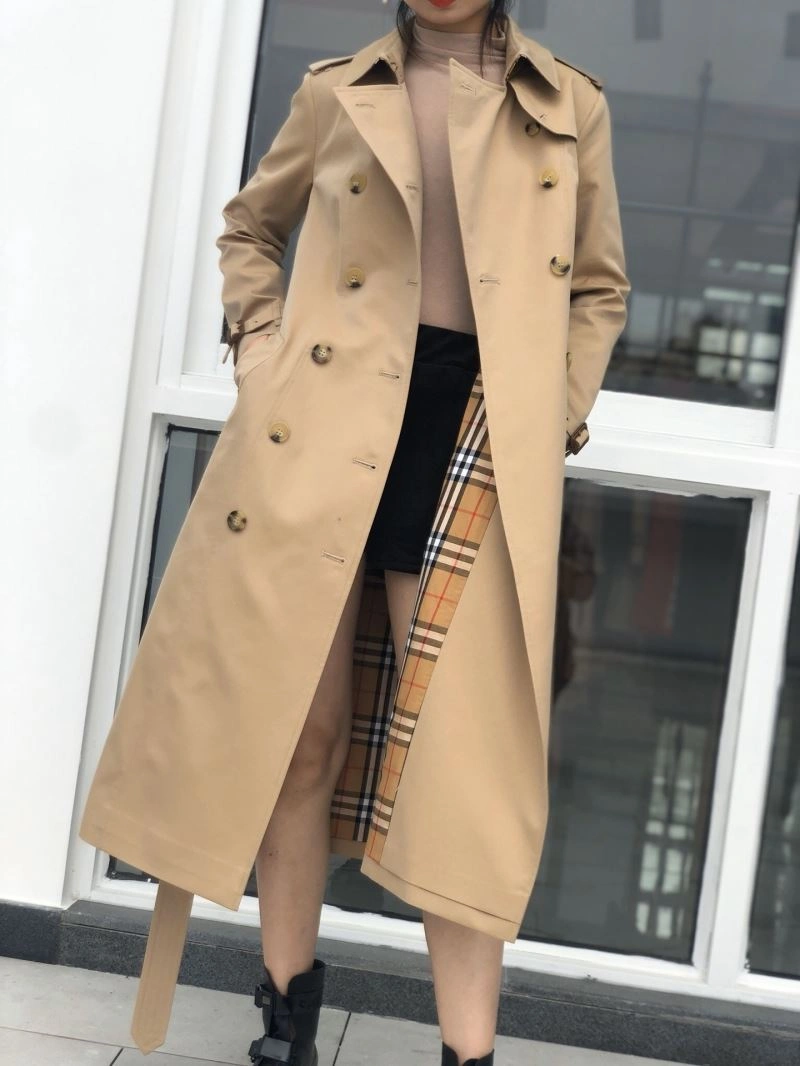 Effortless Burberry Outwear 104482
