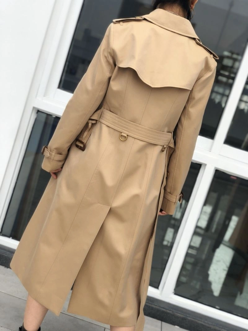 Effortless Burberry Outwear 104482
