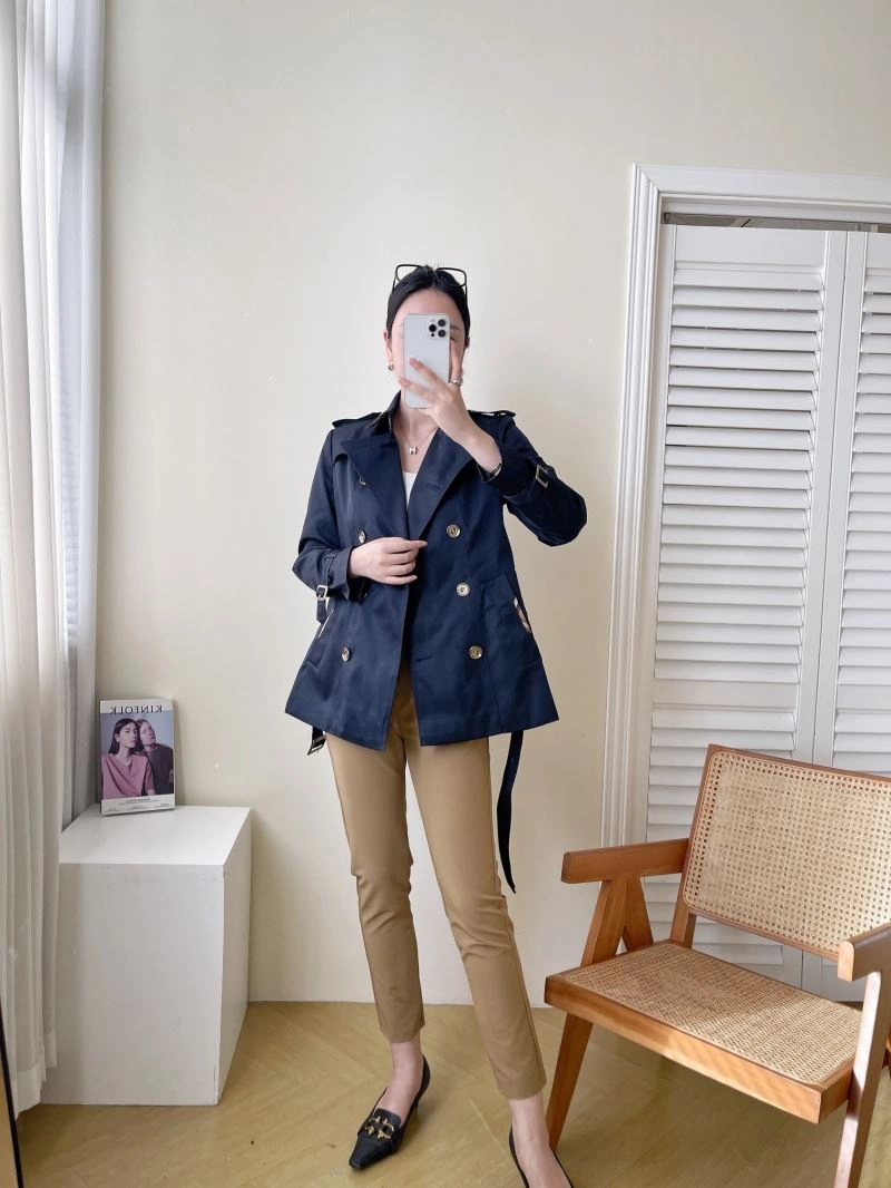 Trendy Burberry Outwear 104439