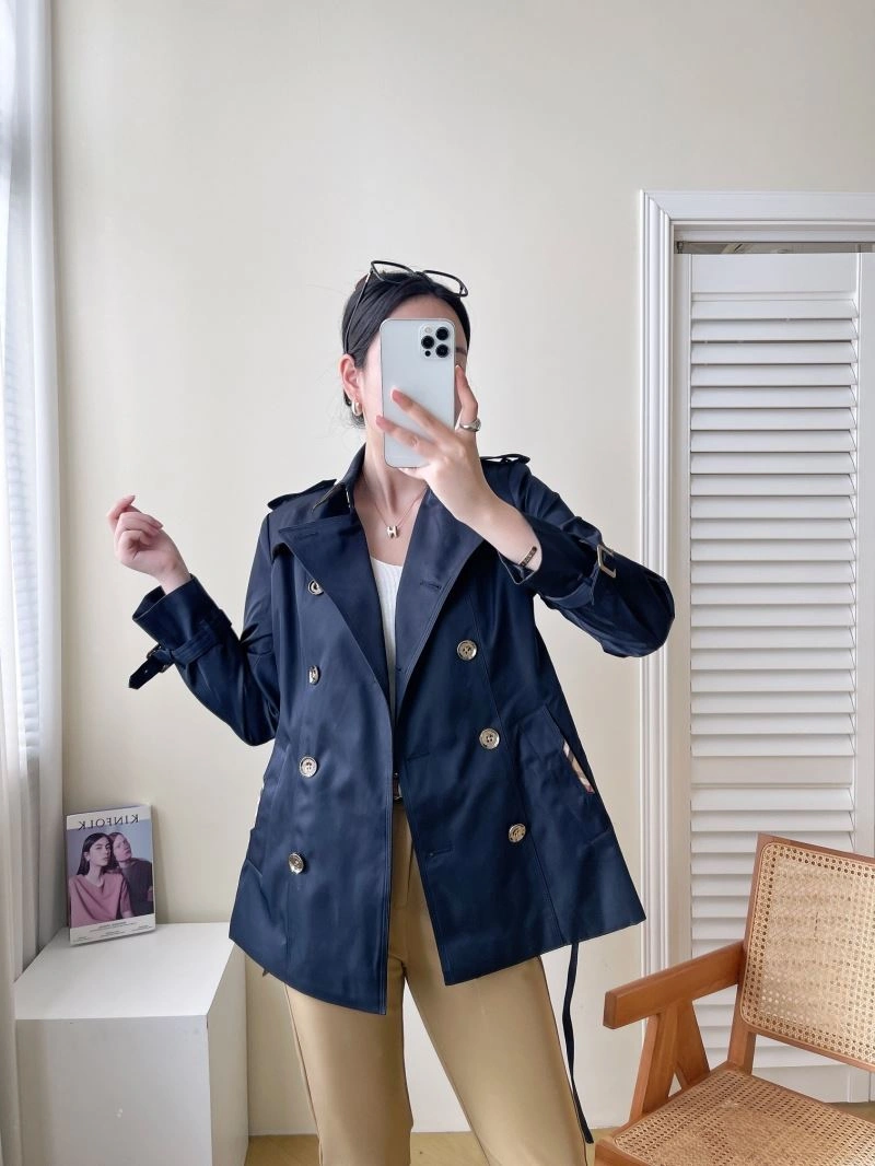 Trendy Burberry Outwear 104439