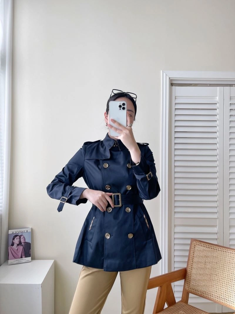 Trendy Burberry Outwear 104439