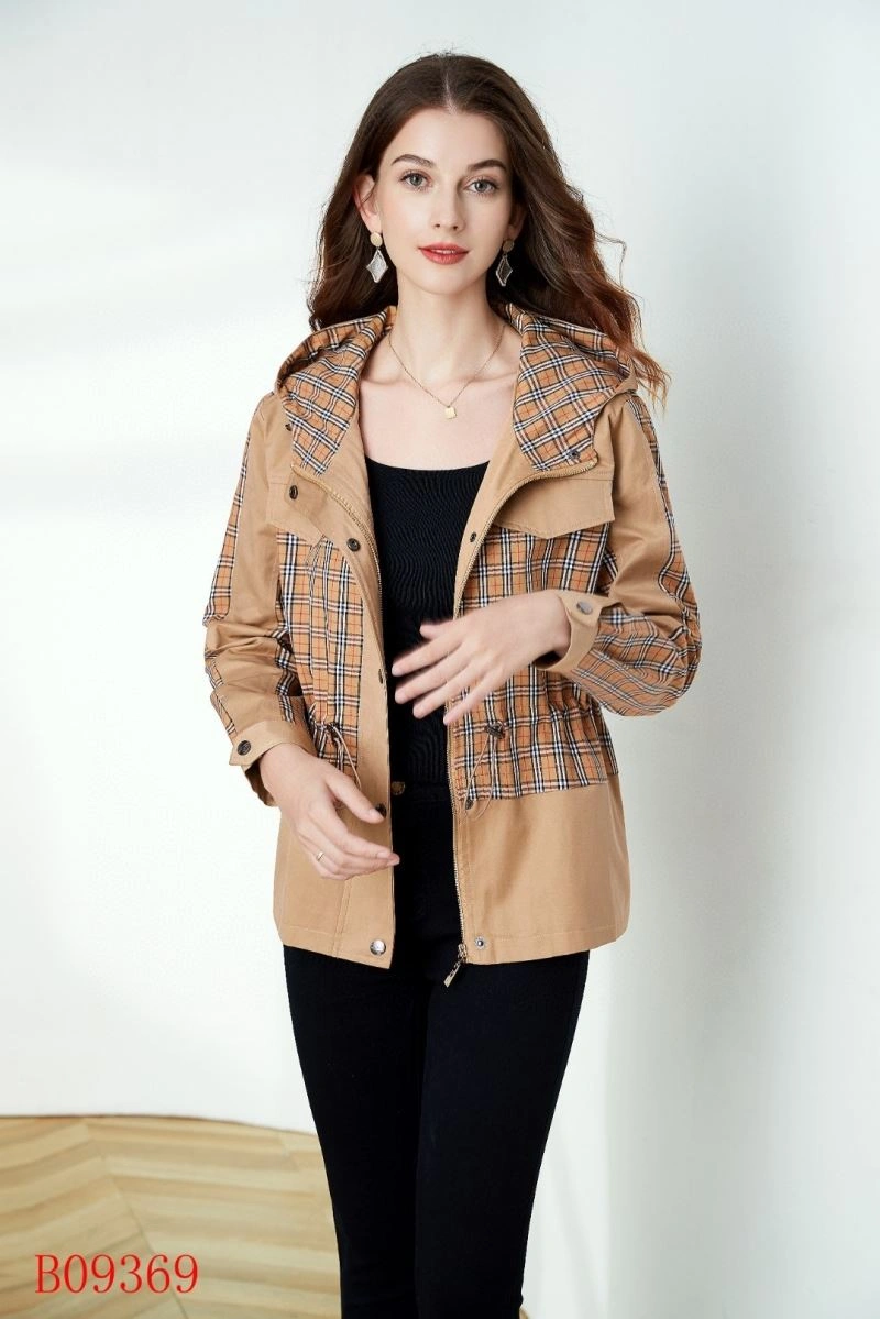Burberry Outwear Comfortable 104429