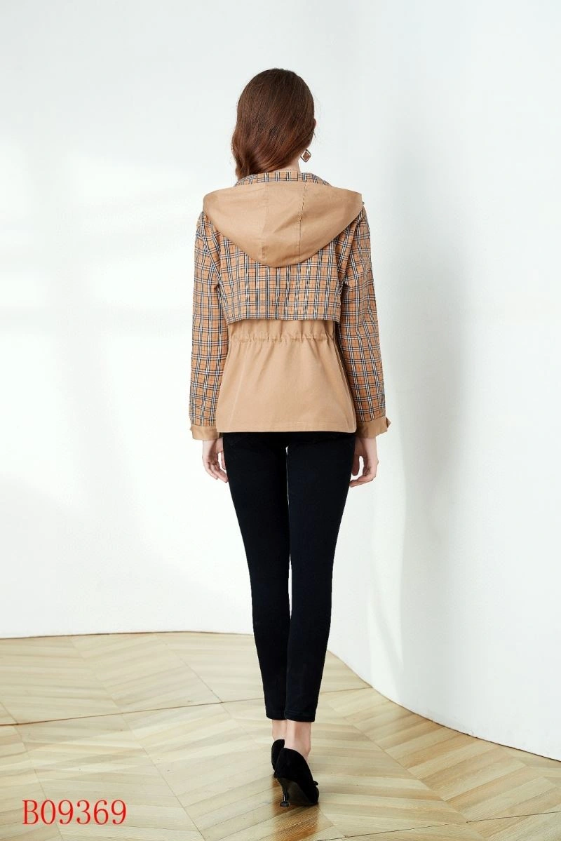 Burberry Outwear Comfortable 104429
