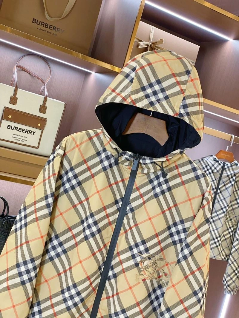 Packable Burberry Outwear 104445