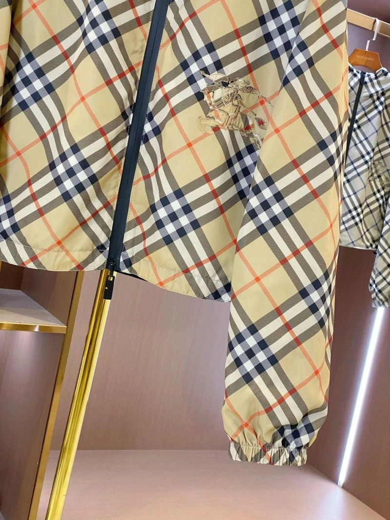 Packable Burberry Outwear 104445
