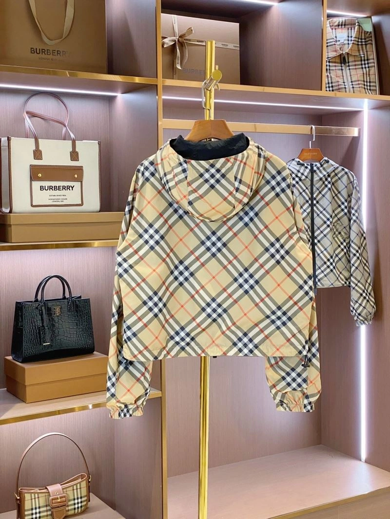 Packable Burberry Outwear 104445