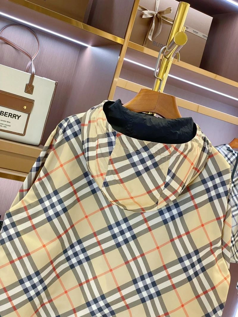 Packable Burberry Outwear 104445