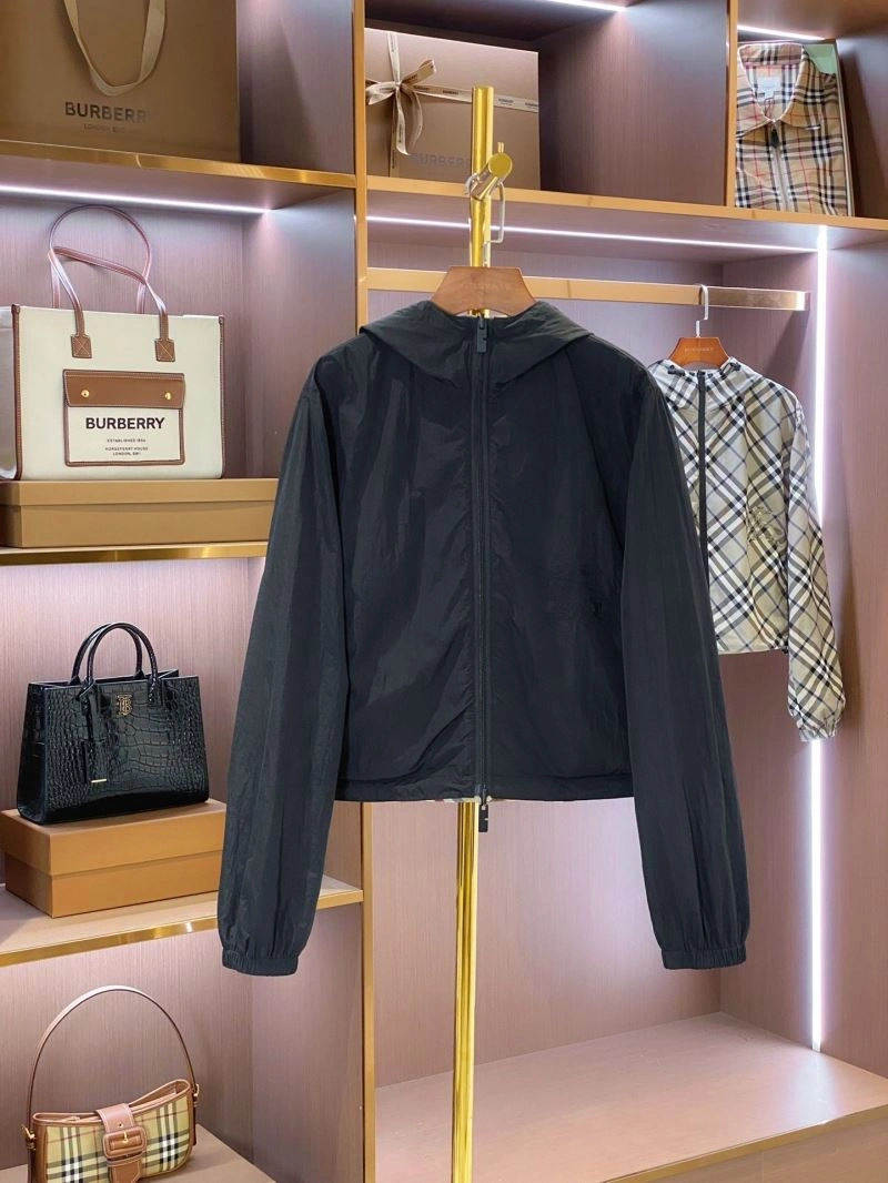 Packable Burberry Outwear 104445