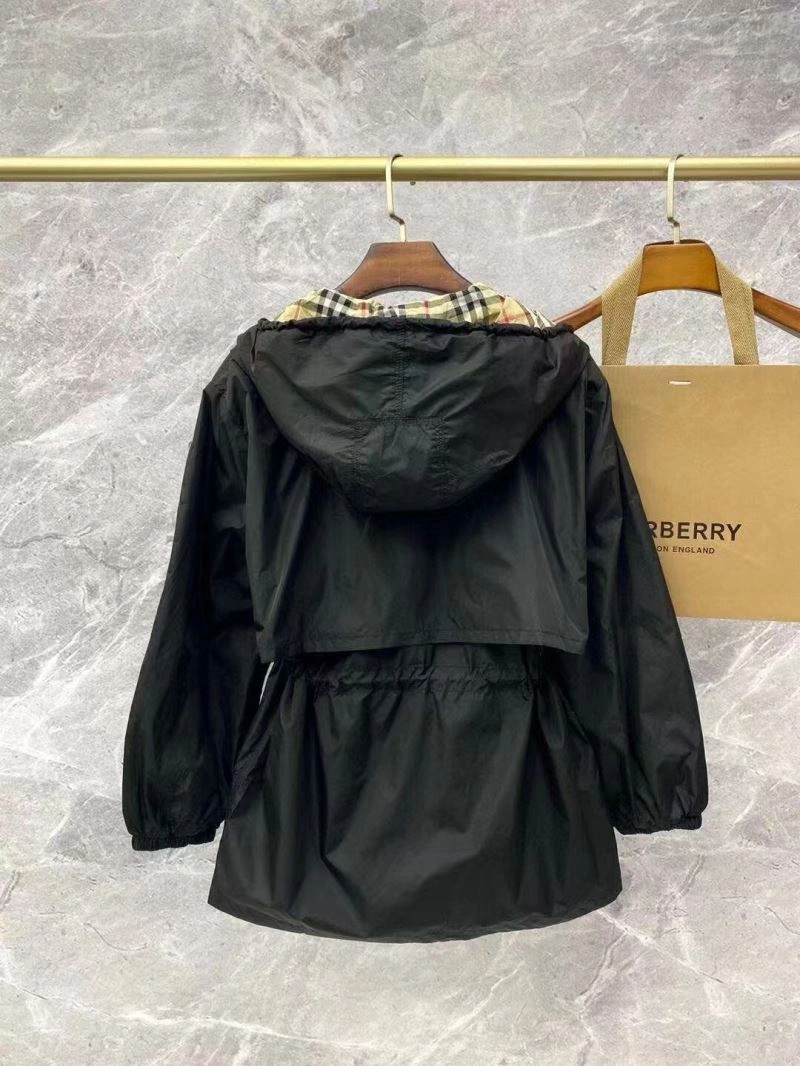 Burberry Outwear ModernLook 104440