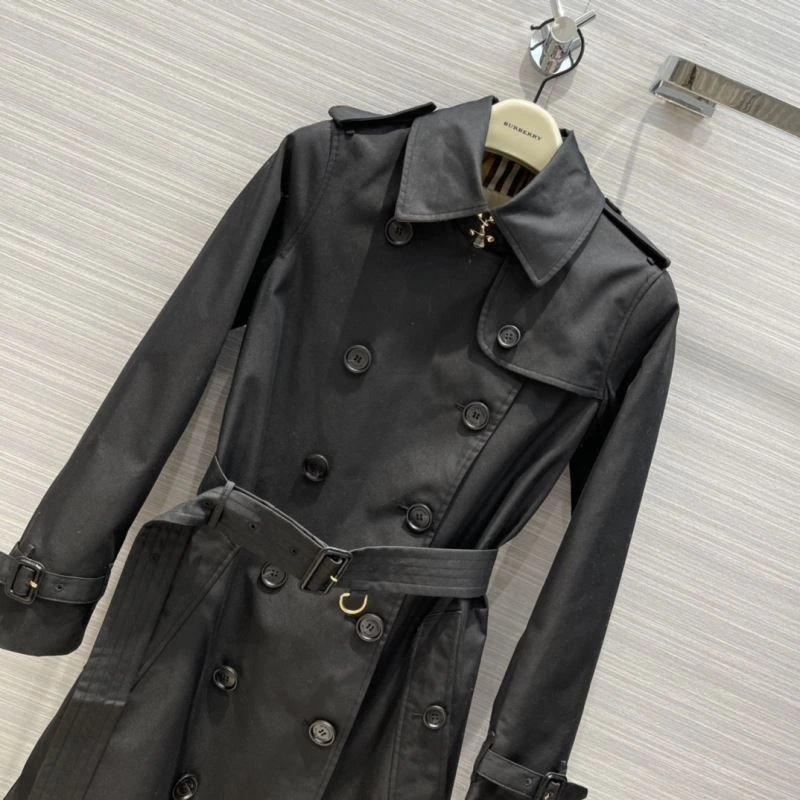 Burberry Outwear Cozy 104425