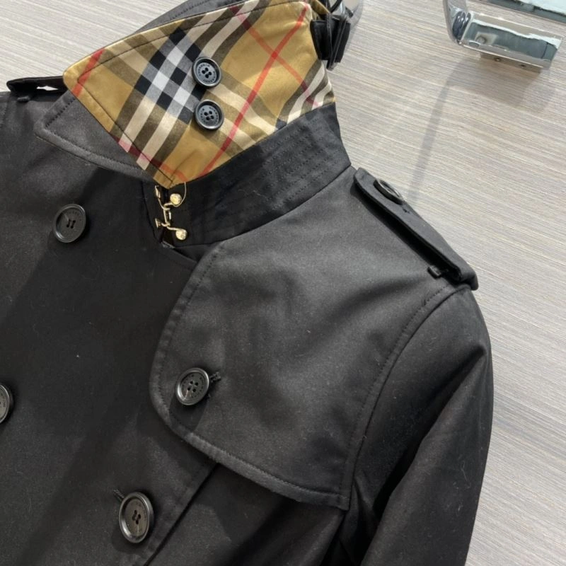 Burberry Outwear Cozy 104425
