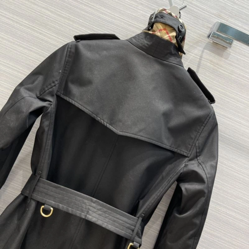 Burberry Outwear Cozy 104425