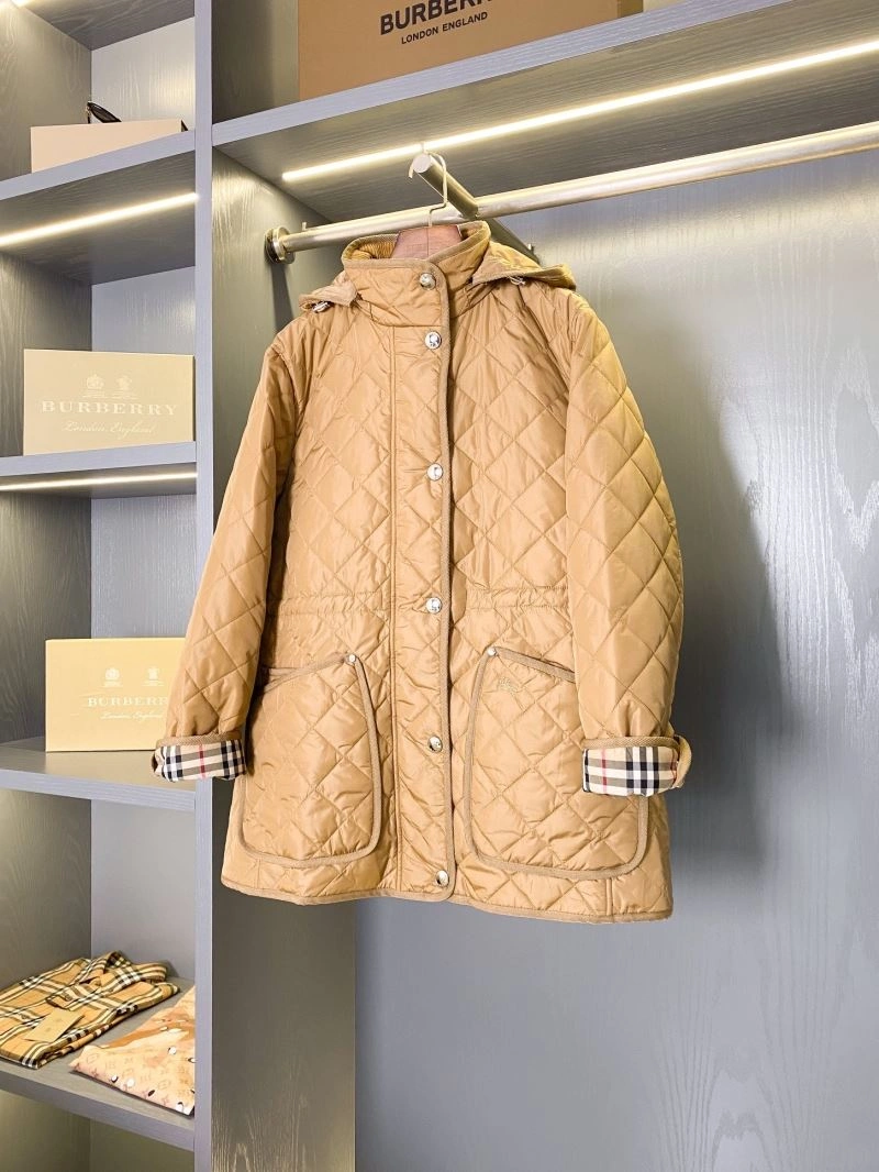 Burberry Outwear Lightweight 104458