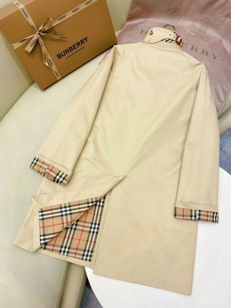 Burberry Outwear HighPerformance 104452