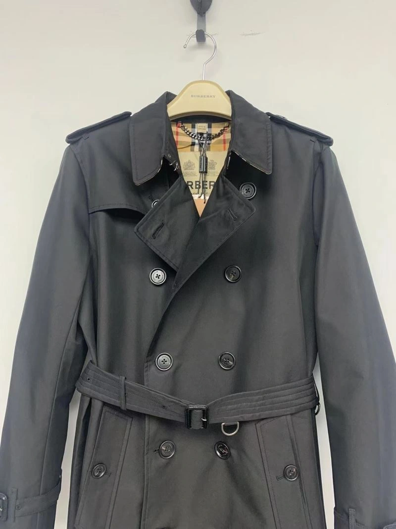 Burberry Outwear UrbanChic 104408
