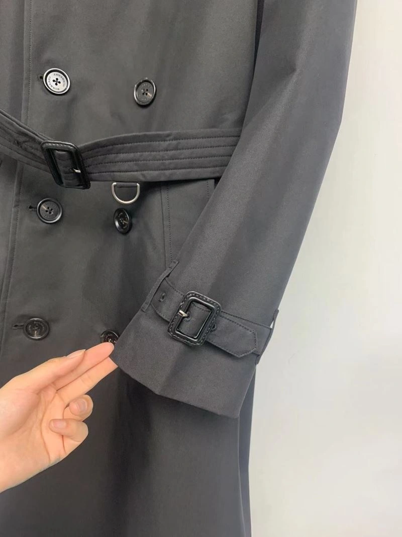 Burberry Outwear UrbanChic 104408
