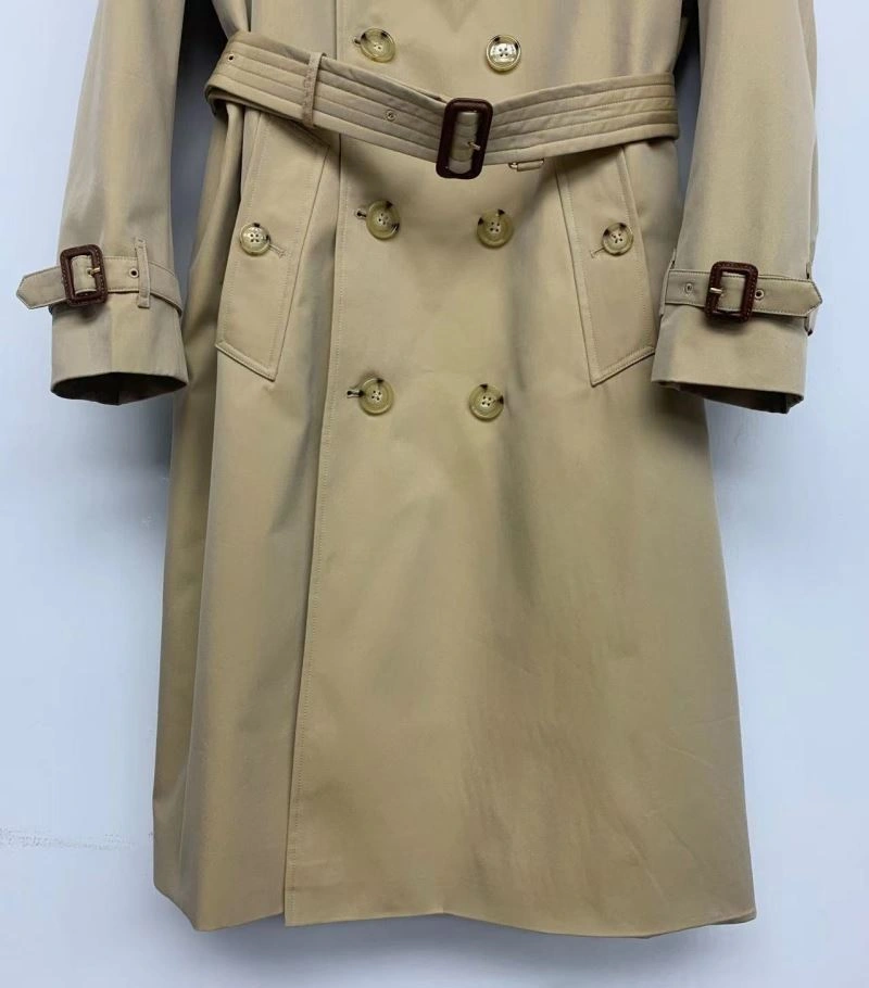 Classic Burberry Outwear 104409