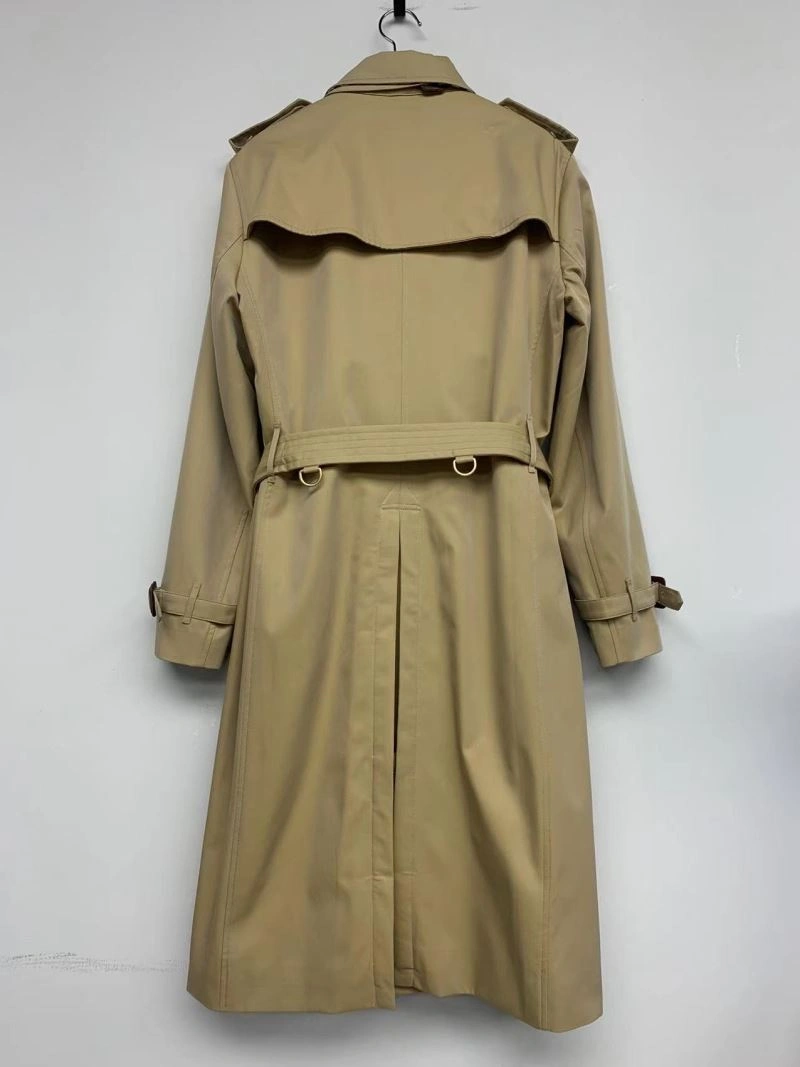 Classic Burberry Outwear 104409