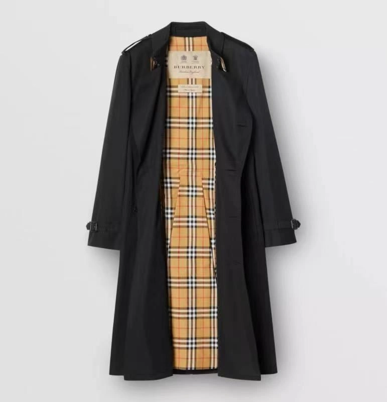 Burberry Outwear SmoothTexture 104407