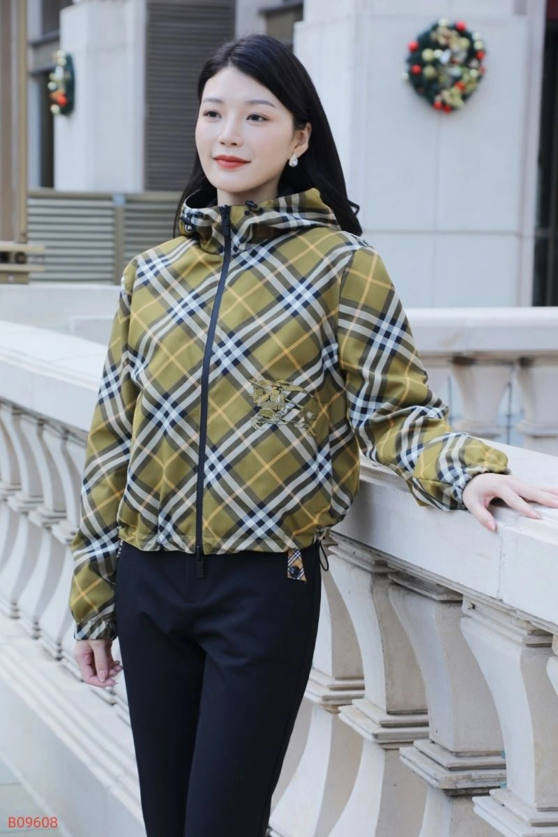 WellDesigned Burberry Outwear 104399