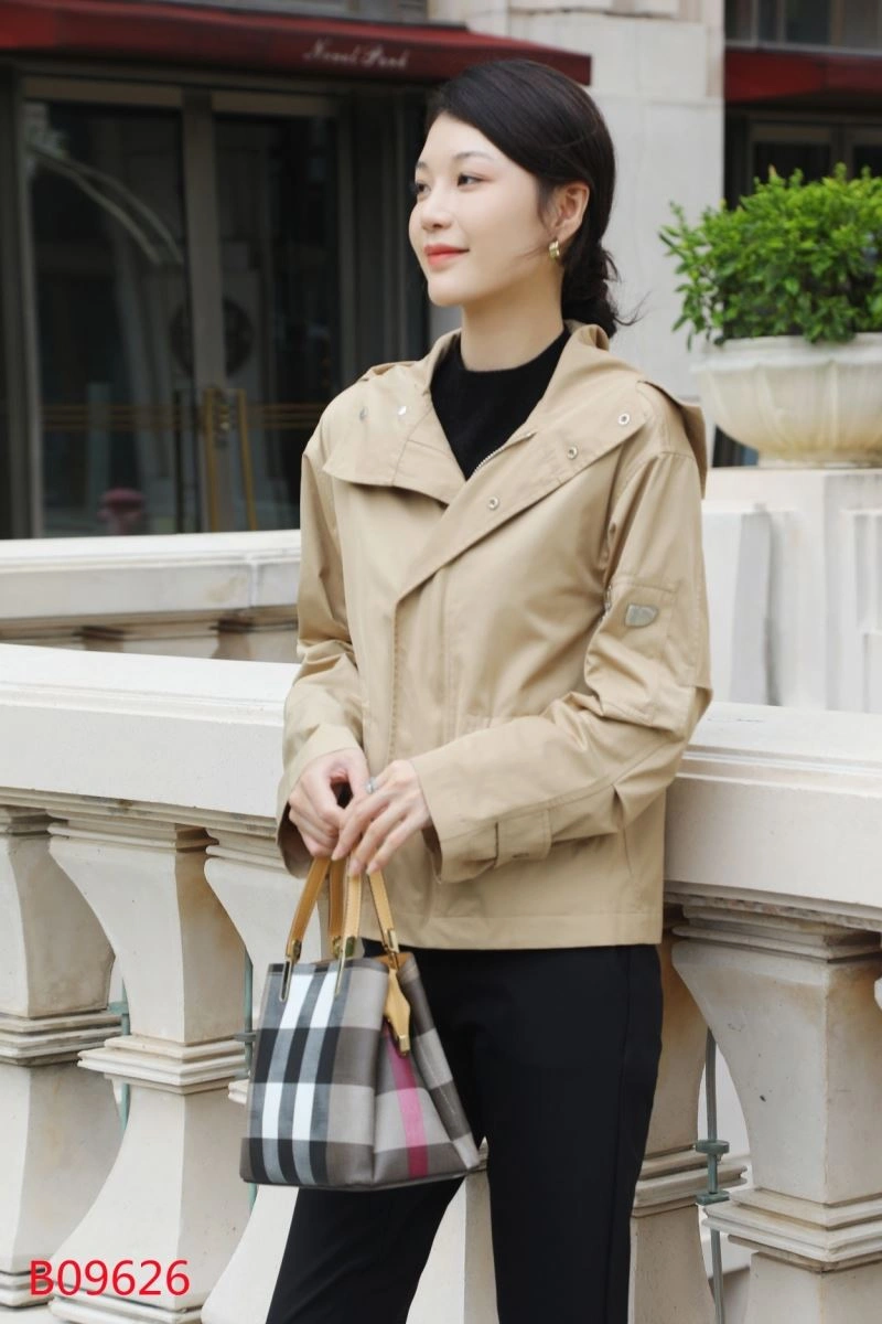 Burberry Outwear QuickDry 104402