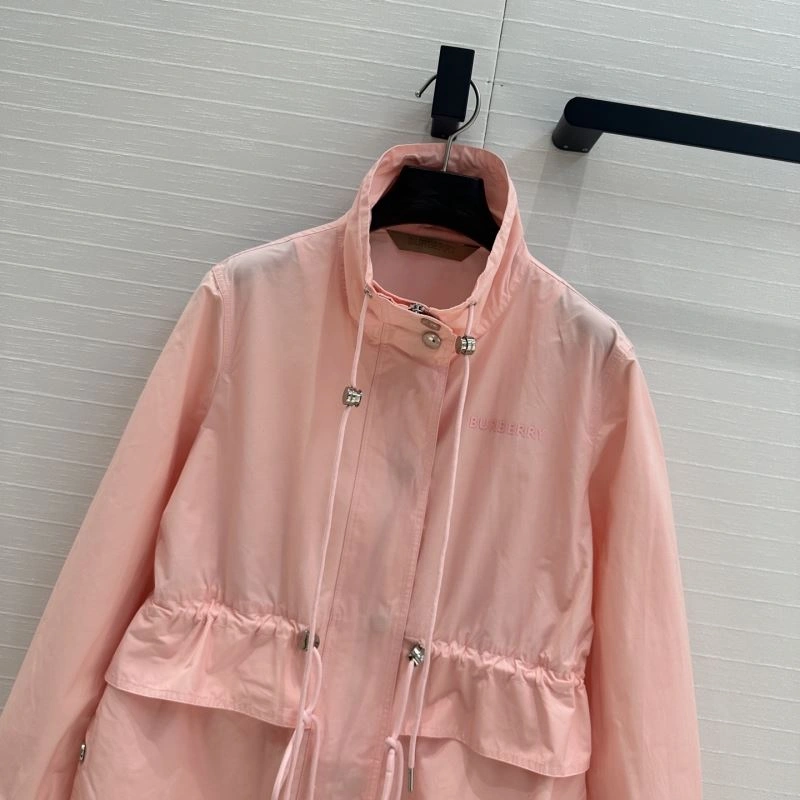 Burberry Outwear OdorResistant 104400