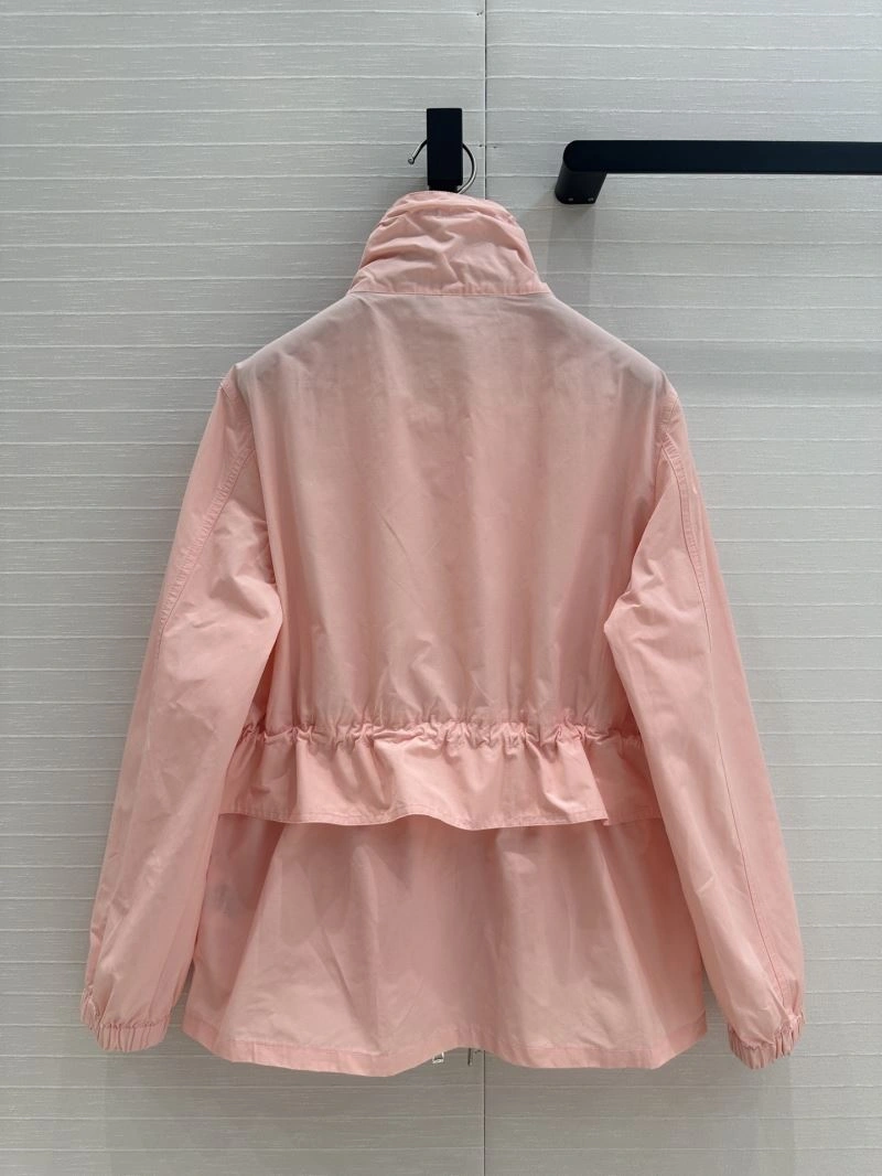 Burberry Outwear OdorResistant 104400