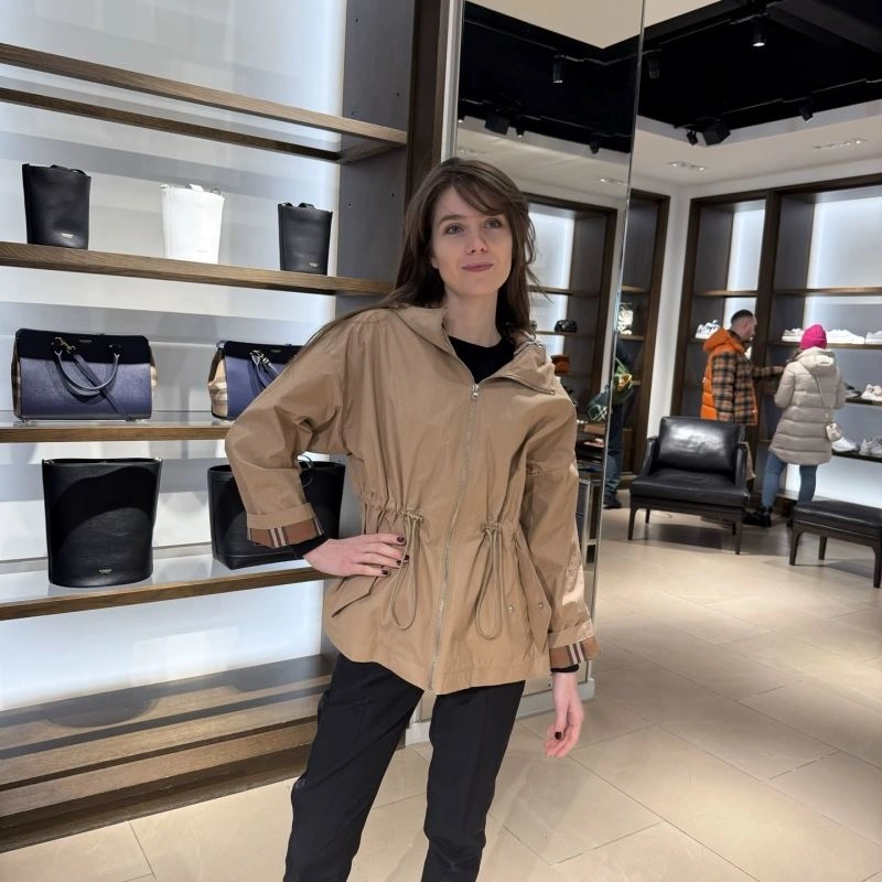 TimelessDesign Burberry Outwear 104490