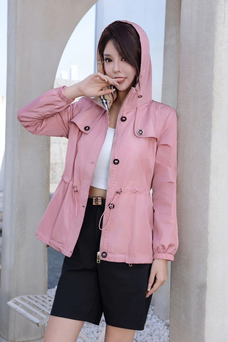 Burberry Outwear Lightweight 104380