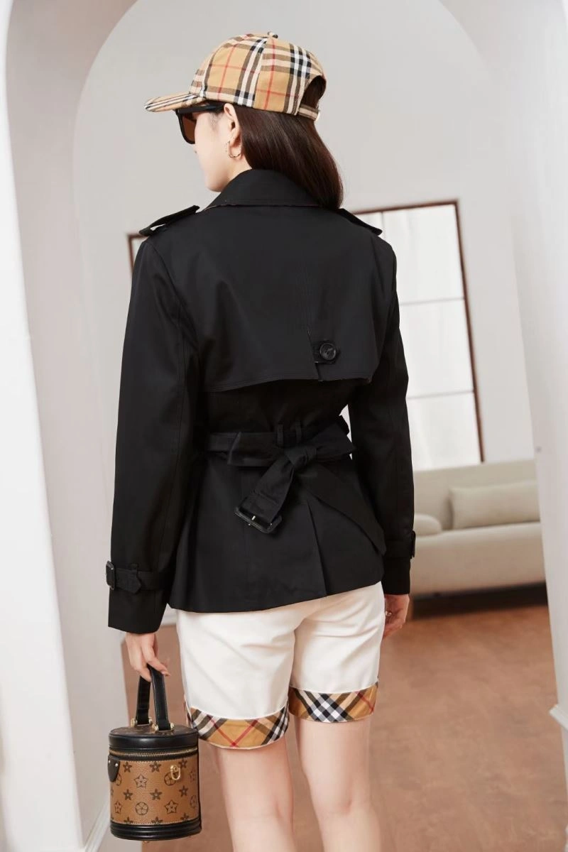 Bold Burberry Outwear 104421